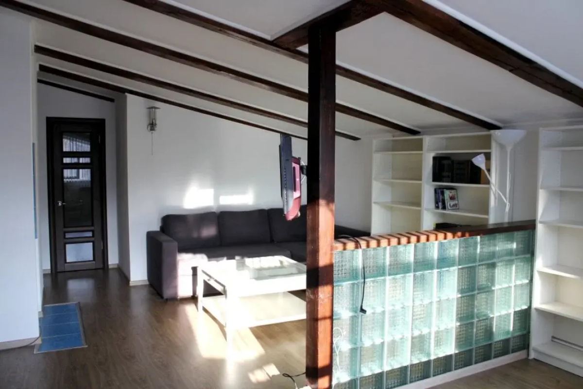 Hostel Om