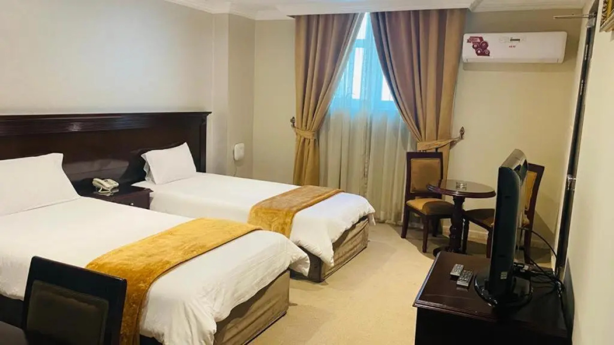 Al Bustan Hotel