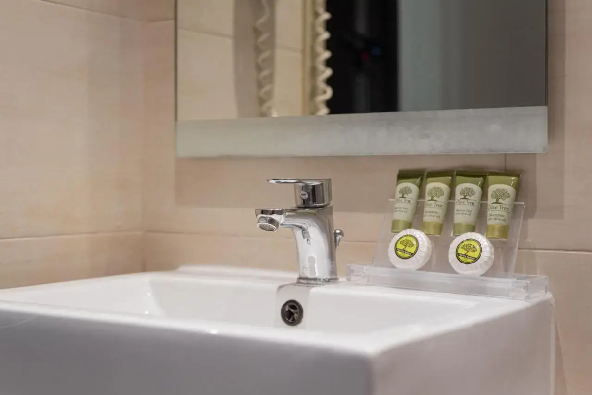 Acropolis Select Hotel