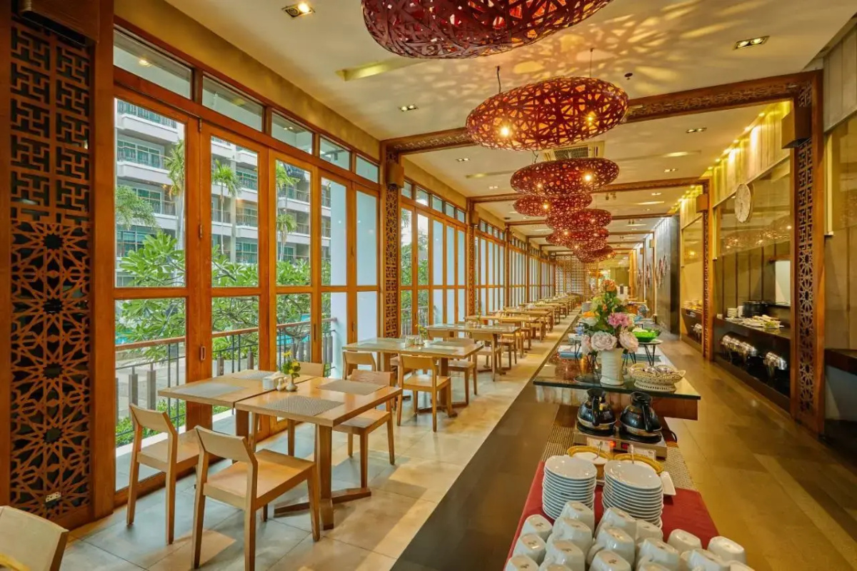 Welcome World Beachfront Resort