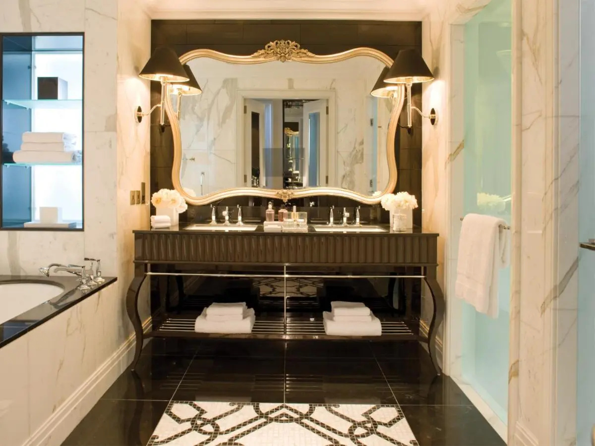 Отель Four Seasons Hotel Baku