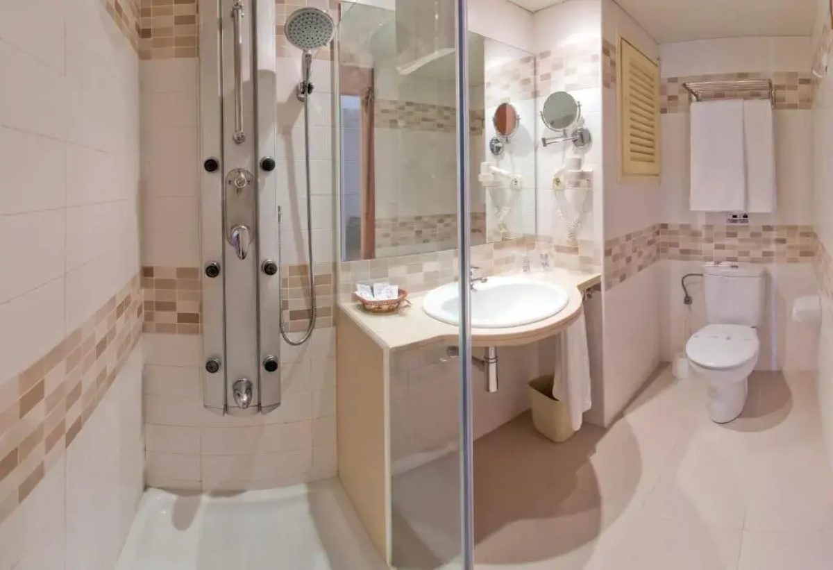 Отель GHT Costa Brava & Spa