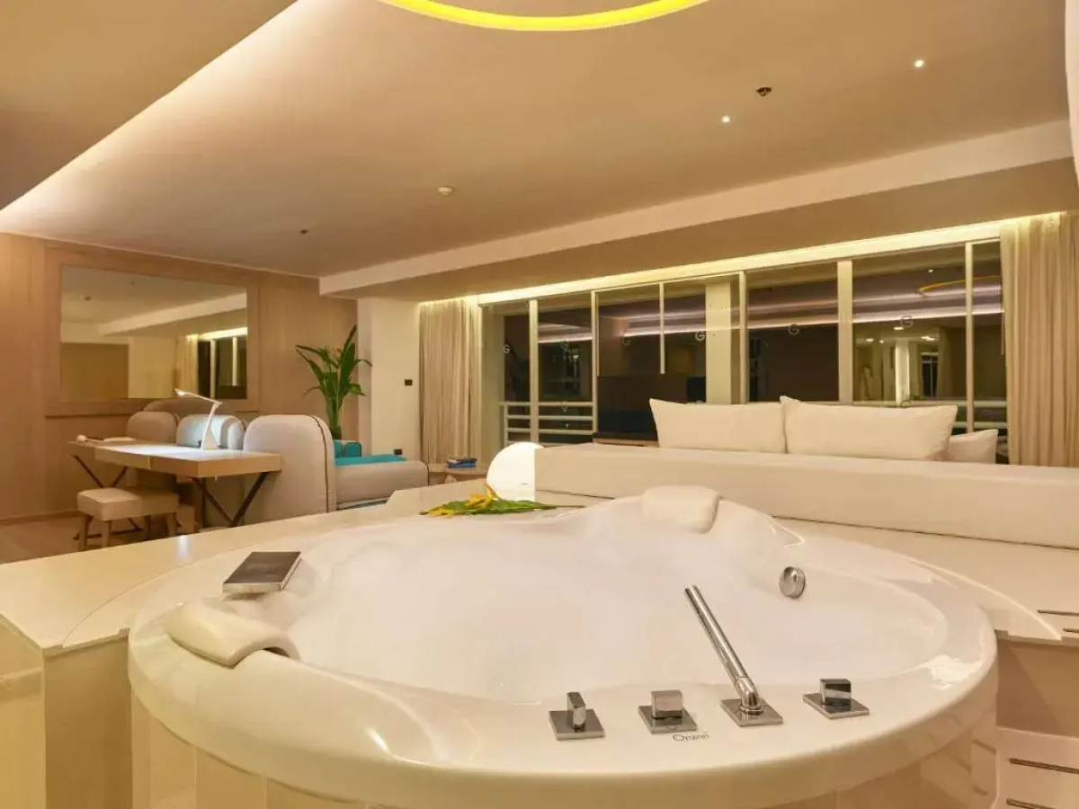 Отель Pullman Pattaya Hotel G