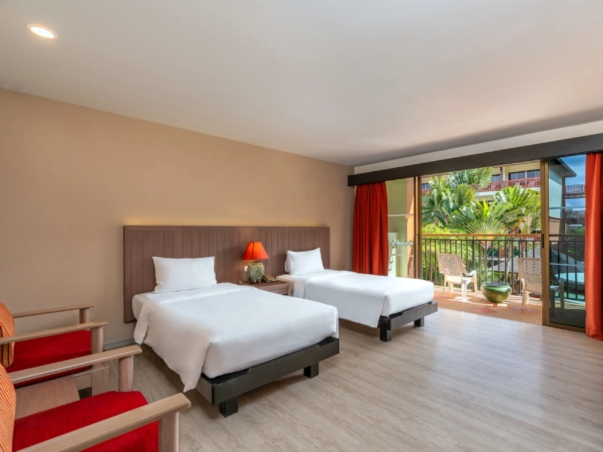 Kata Sea Breeze Resort