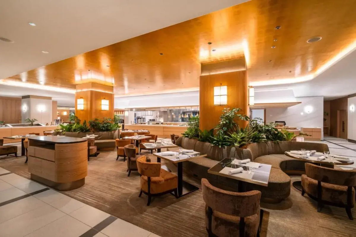 RIHGA Royal Hotel Osaka, Vignette Collection by IHG