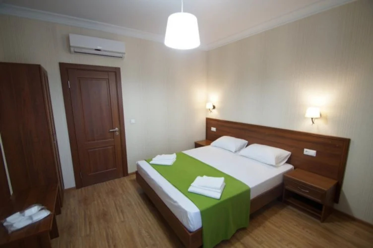 Villa Flora Guest House