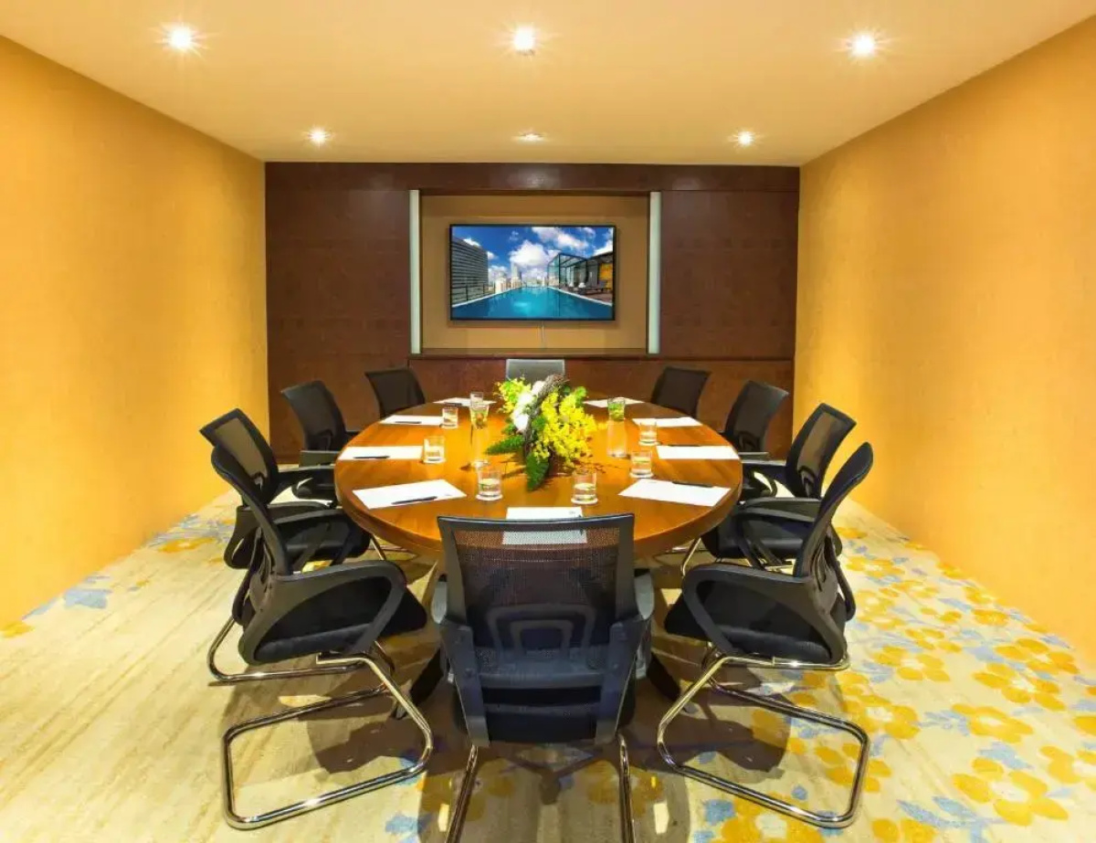 Bay Hotel Ho Chi Minh