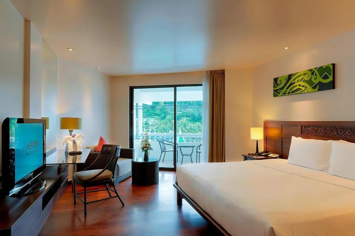 Le Meridien Phuket Beach Resort