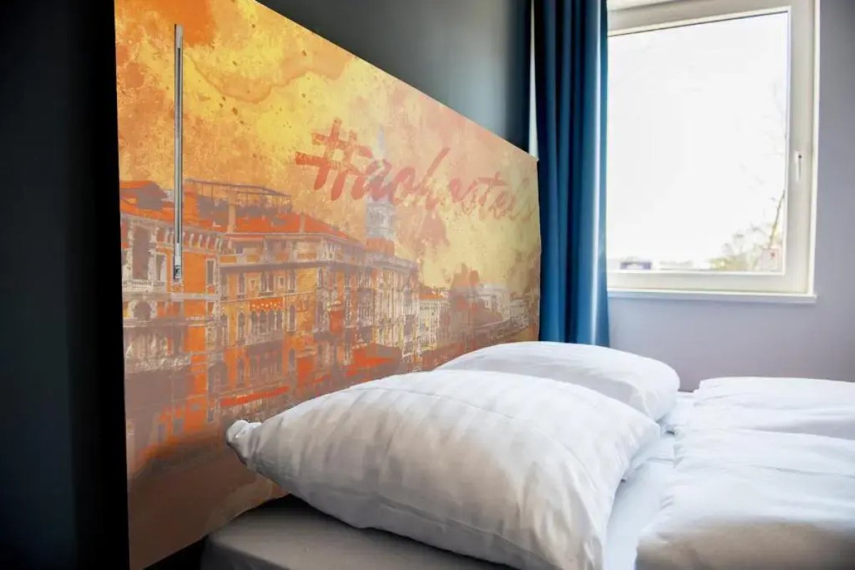 Отель a&o Hostel Venezia Mestre