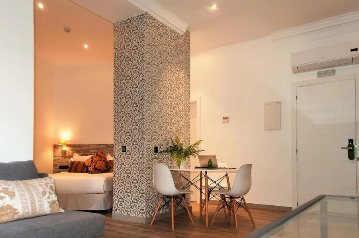 Dreamkeys Apartments & Suites