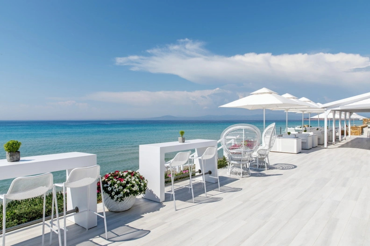 Sani Beach 