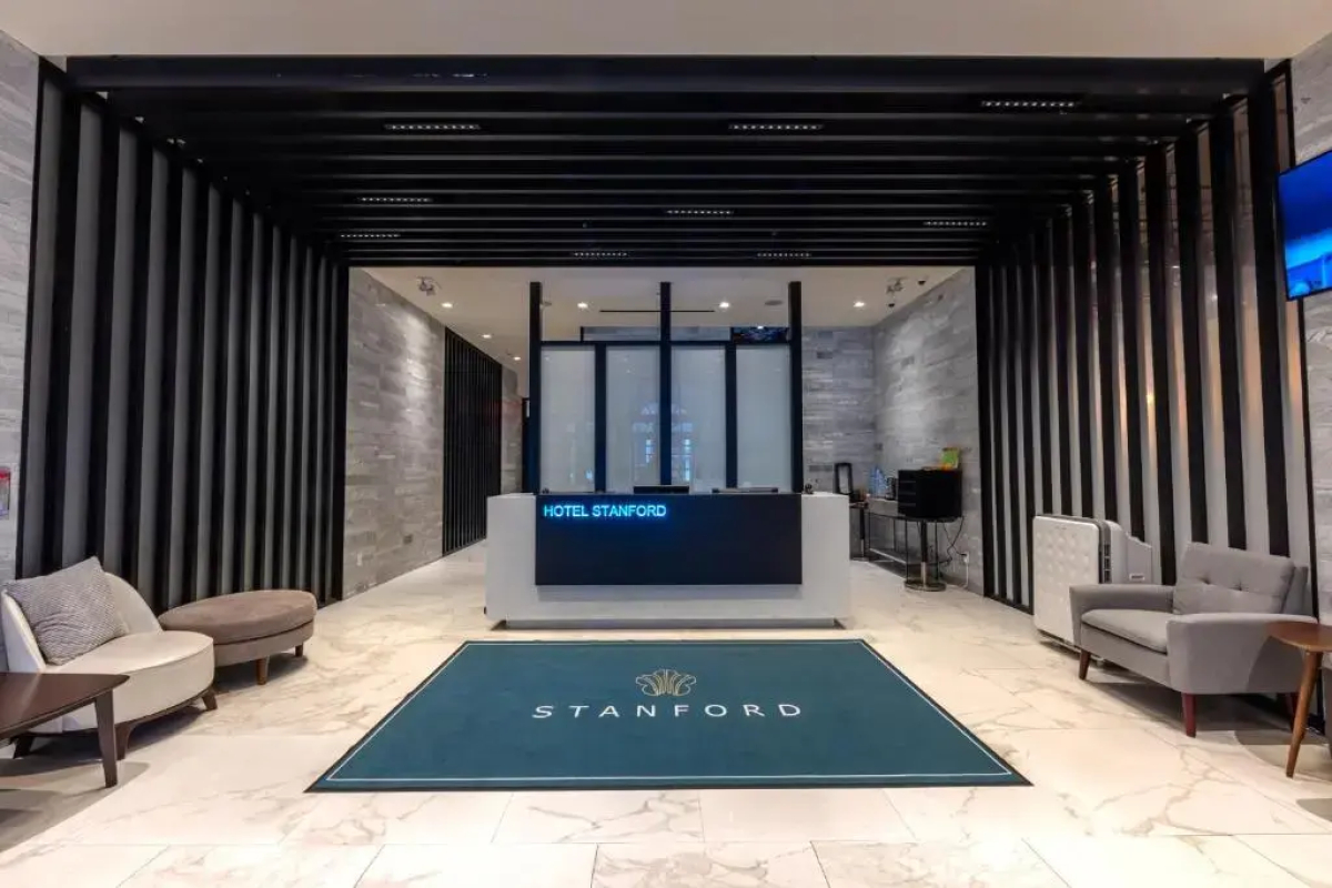 Отель Stanford