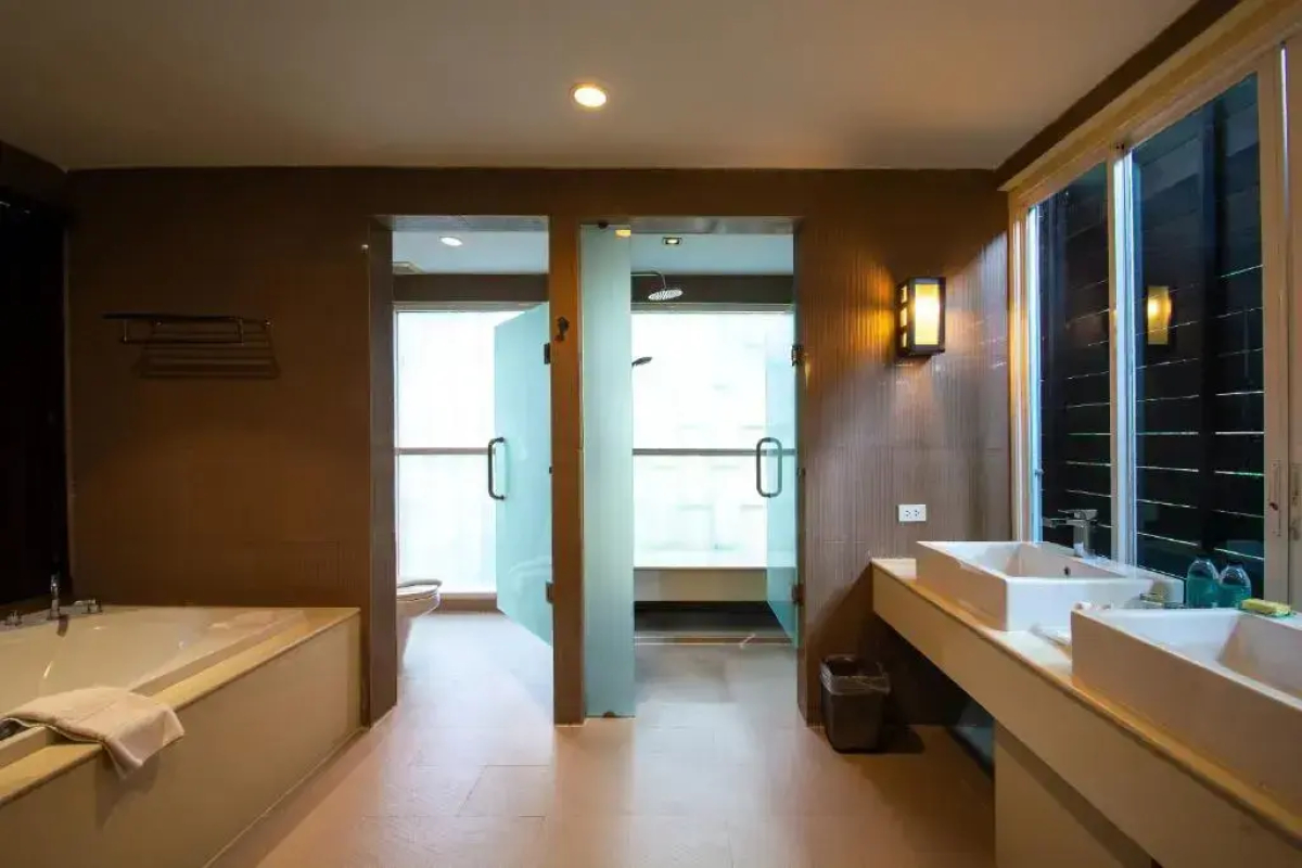 Peach Blossom Resort & Pool Villa