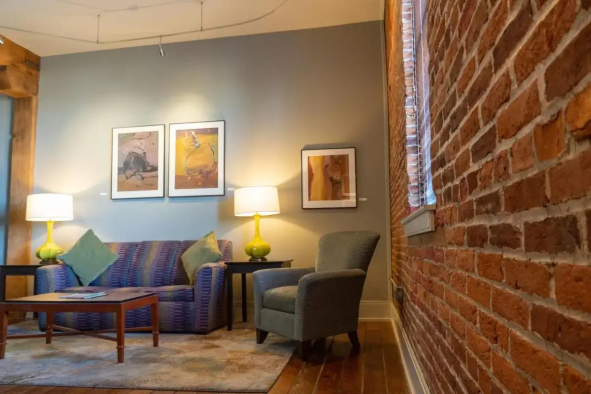 Lancaster Arts Hotel