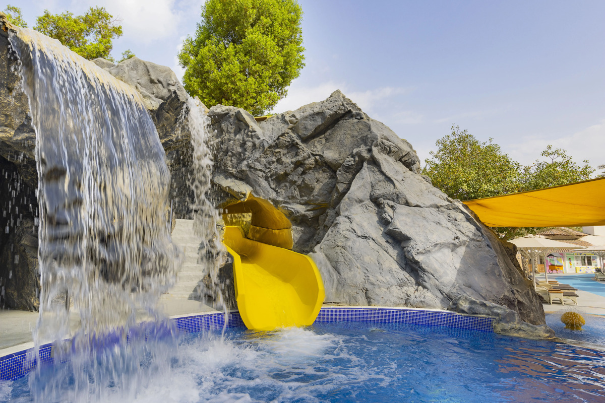 Отель Al Habtoor Grand Resort Autograph Collection