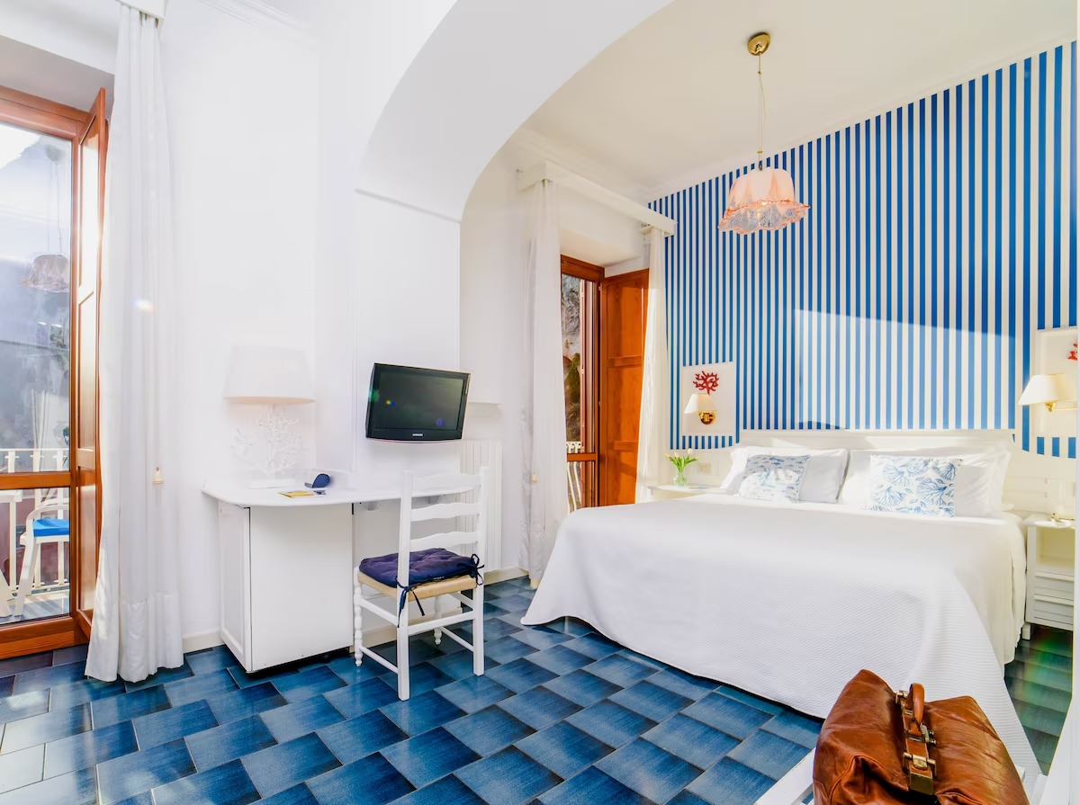 Hotel La Bussola