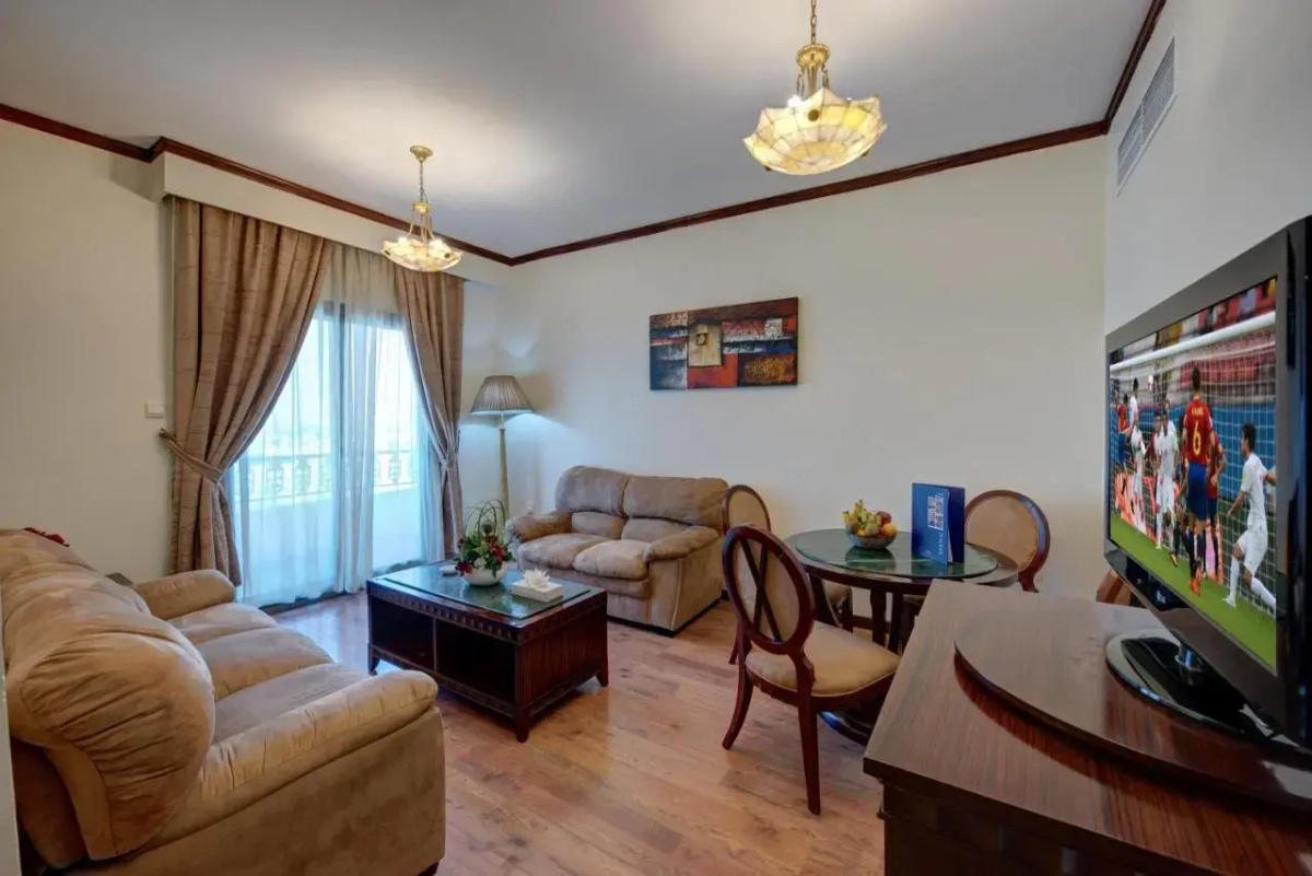 Sharjah Royal Tulip Hotel apartment