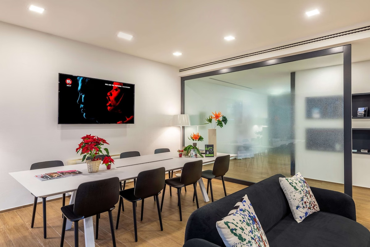 Отель B&B Milano Portello