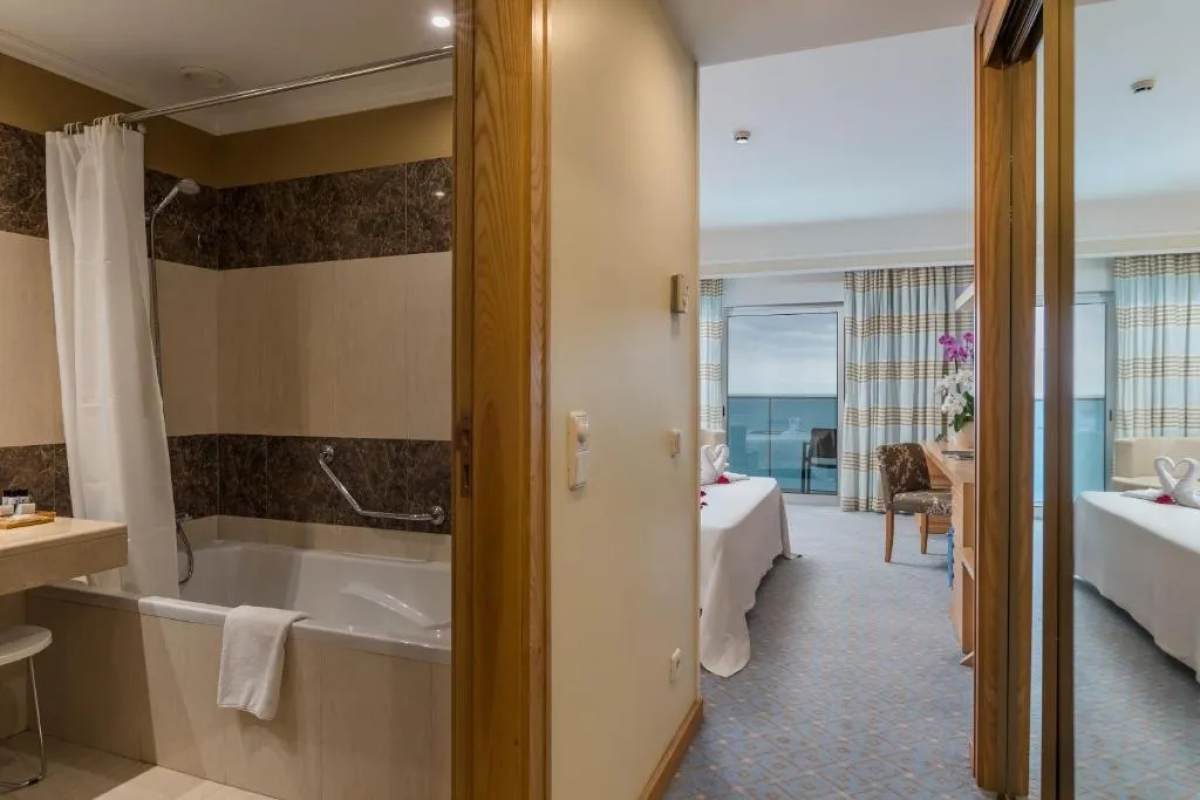 Pestana Carlton Madeira Ocean Resort Hotel