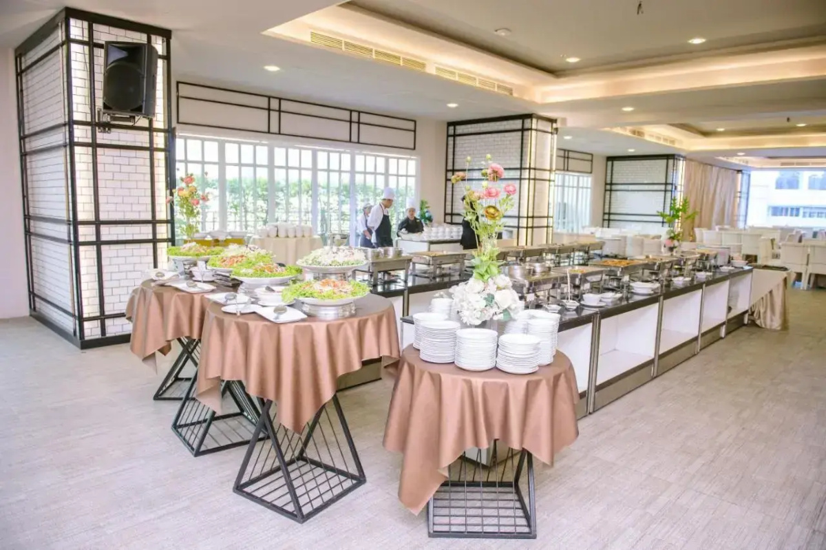 Grand Howard Hotel Bangkok