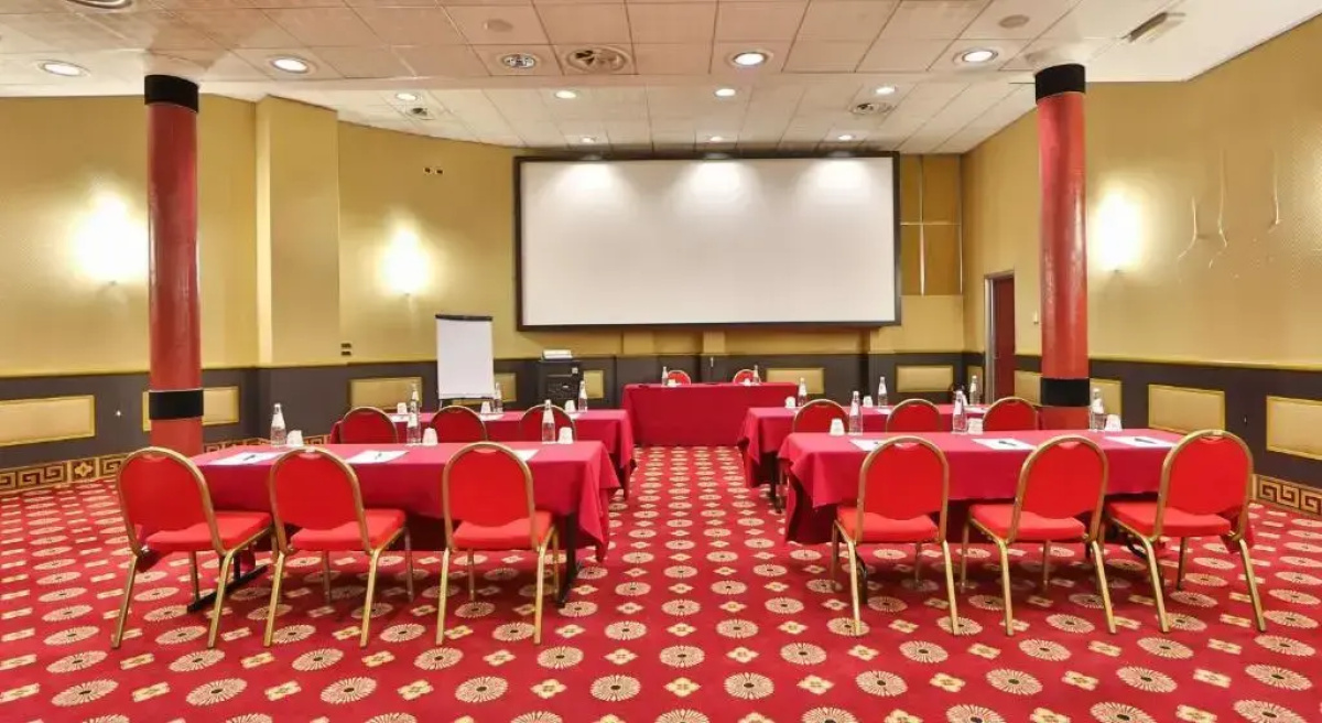 Отель C-Hotels Concorde