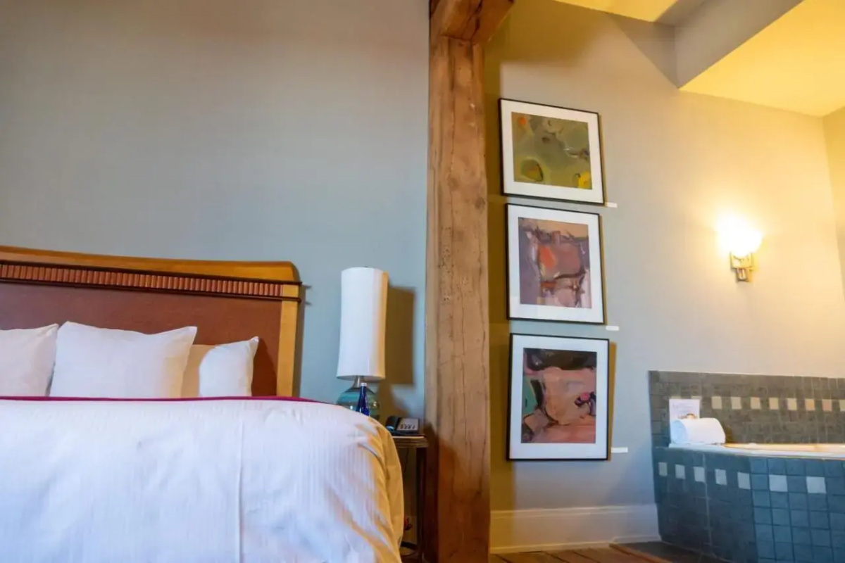 Lancaster Arts Hotel
