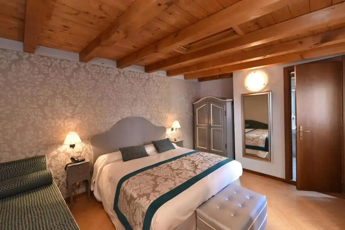 Отель Villa Rosa