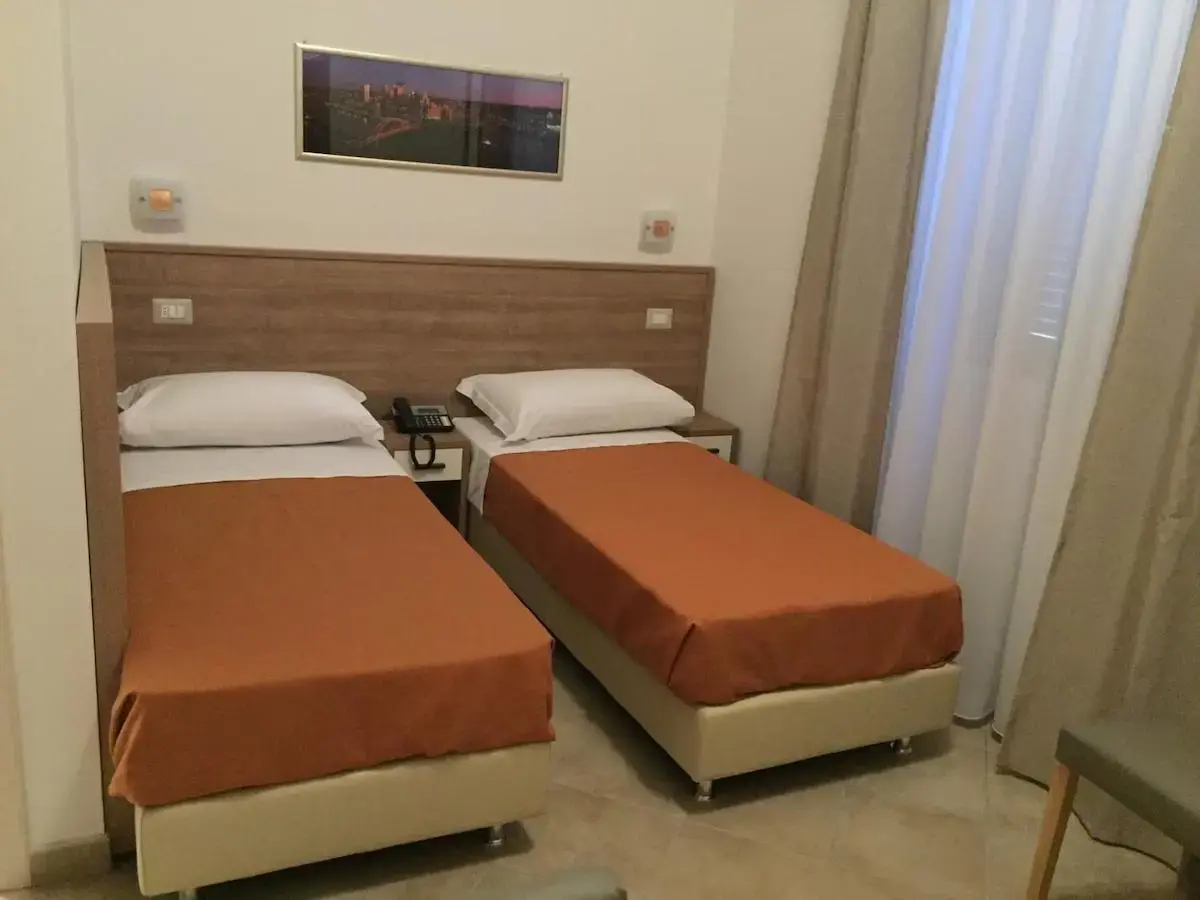 Отель Montecarlo