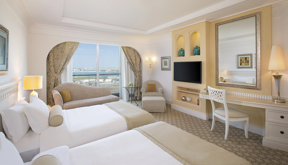 Отель Al Habtoor Grand Resort Autograph Collection