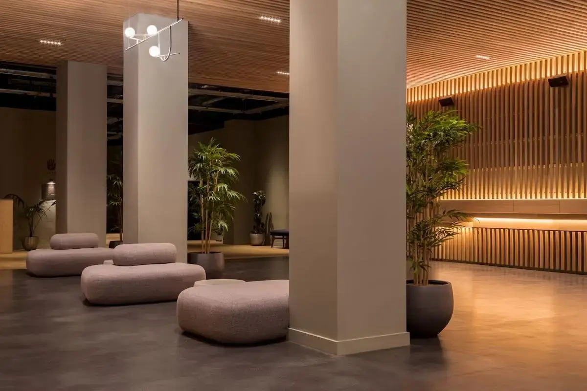 Zedwell Piccadilly Circus