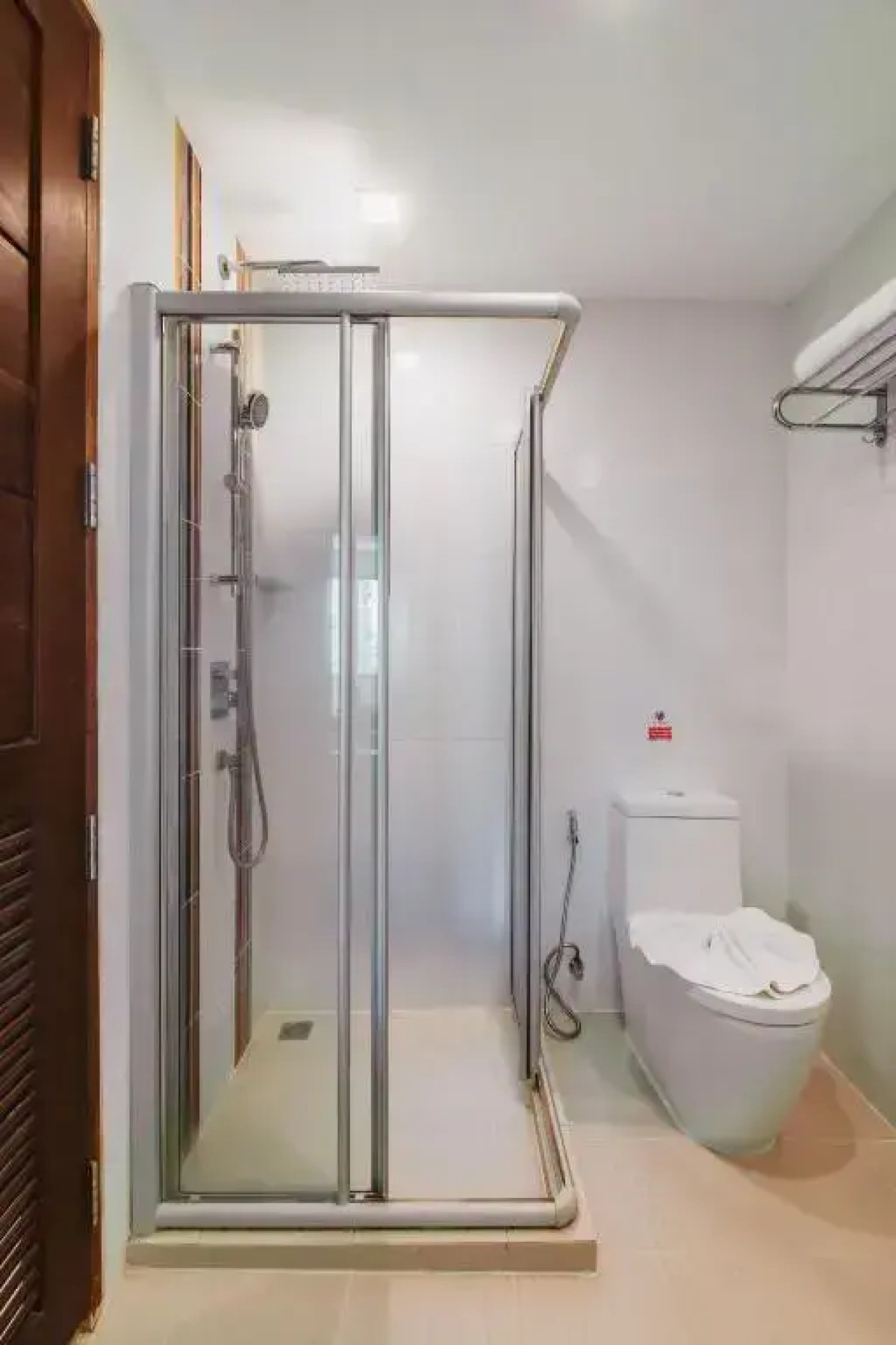 Отель Elite Suites Patong