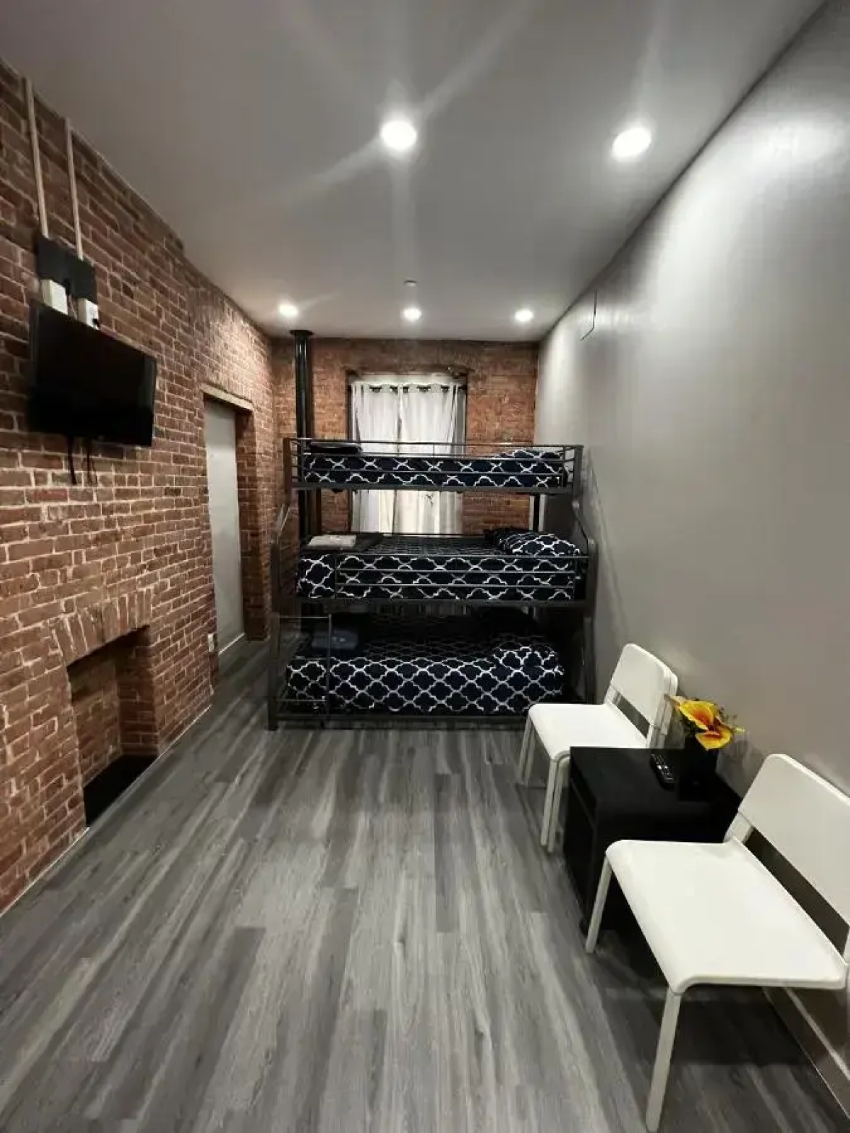 31 Street Broadway Hotel