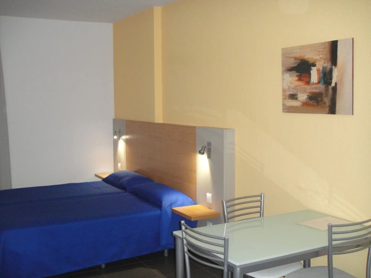 Mhc Arenales Hotel