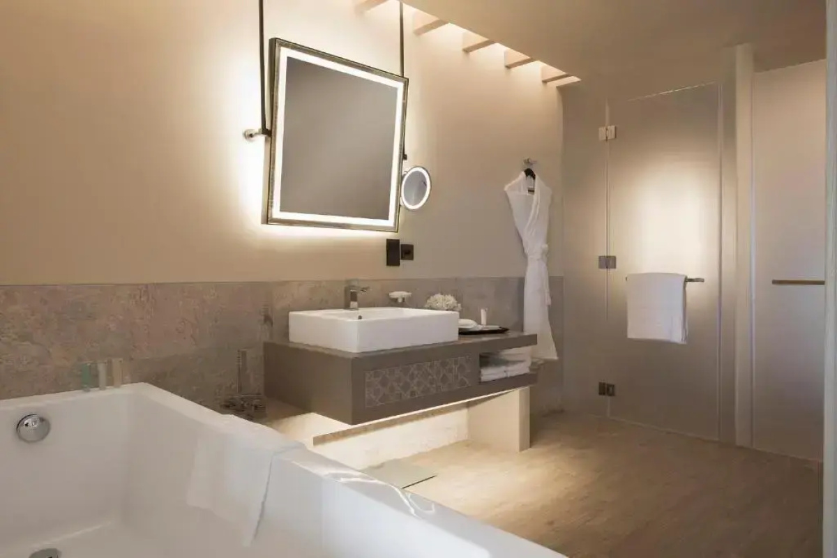 Saadiyat Rotana Resort and Villas