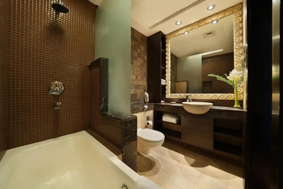 Отель Park Apartments Dubai, an Edge by Rotana
