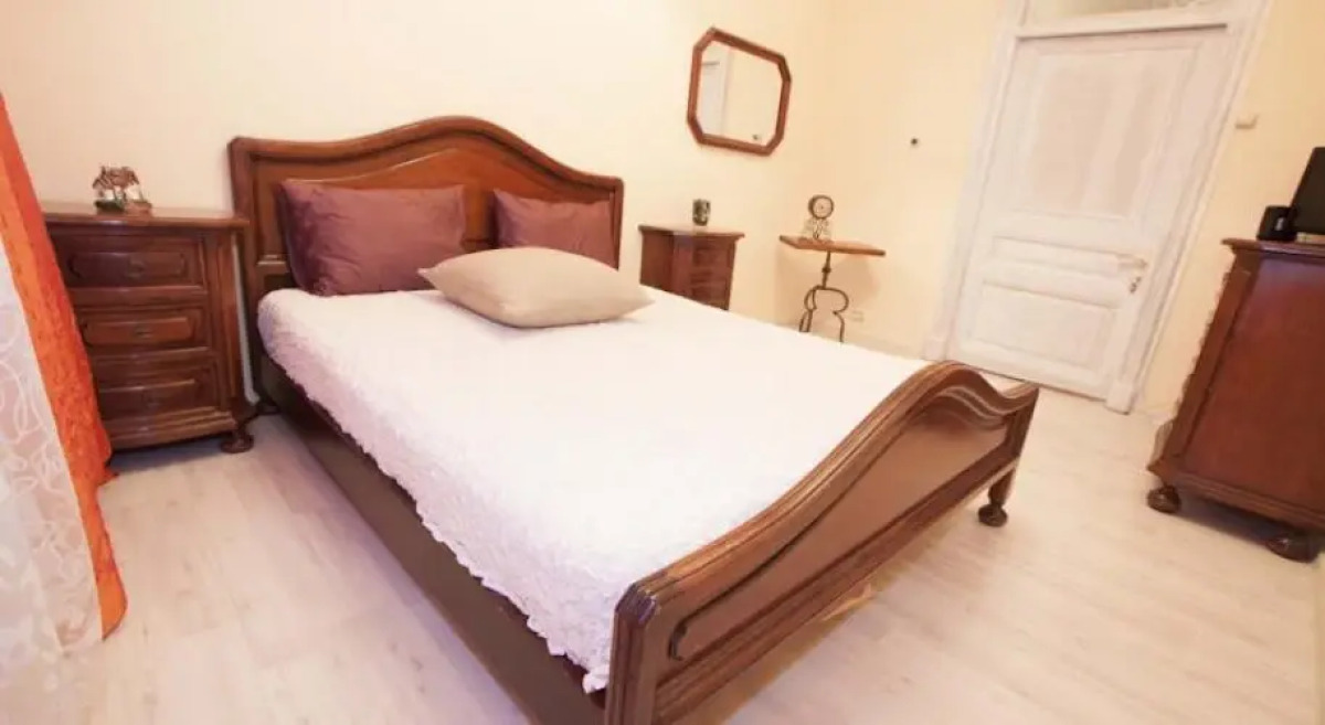 Artist on Krasnye Vorota