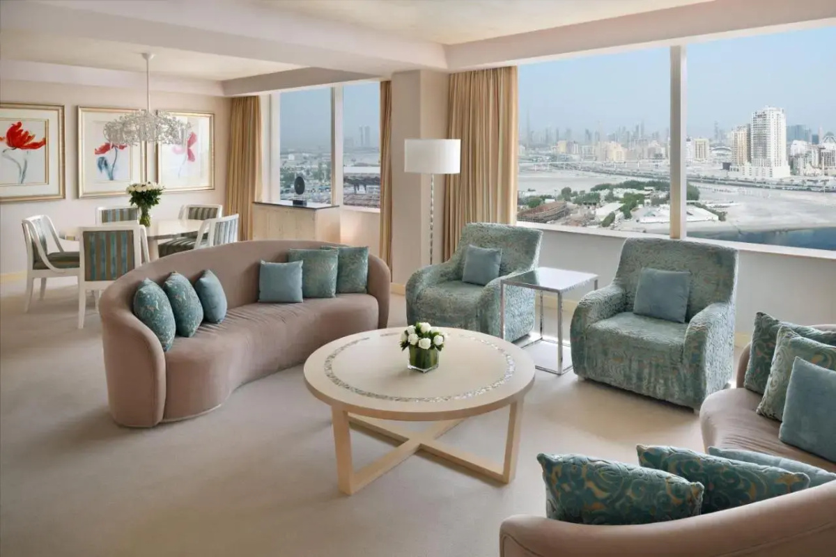 Отель Crowne Plaza Festival City an IHG