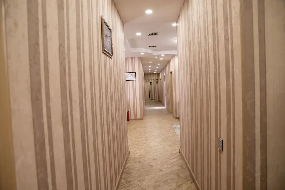 Отель Sebail Inn
