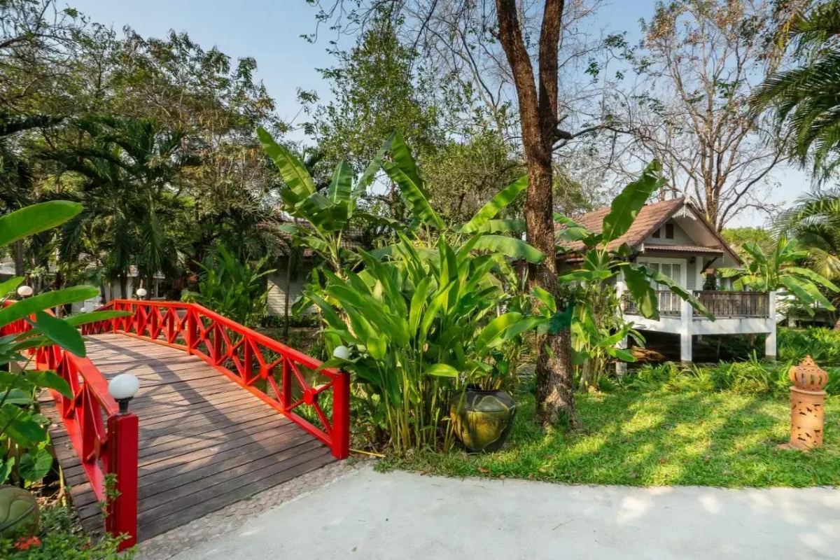 Le Charme Sukhothai Historical Park Resort
