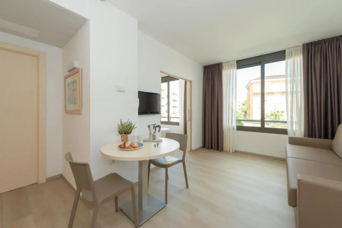 Atenea Park - Suites Apartments