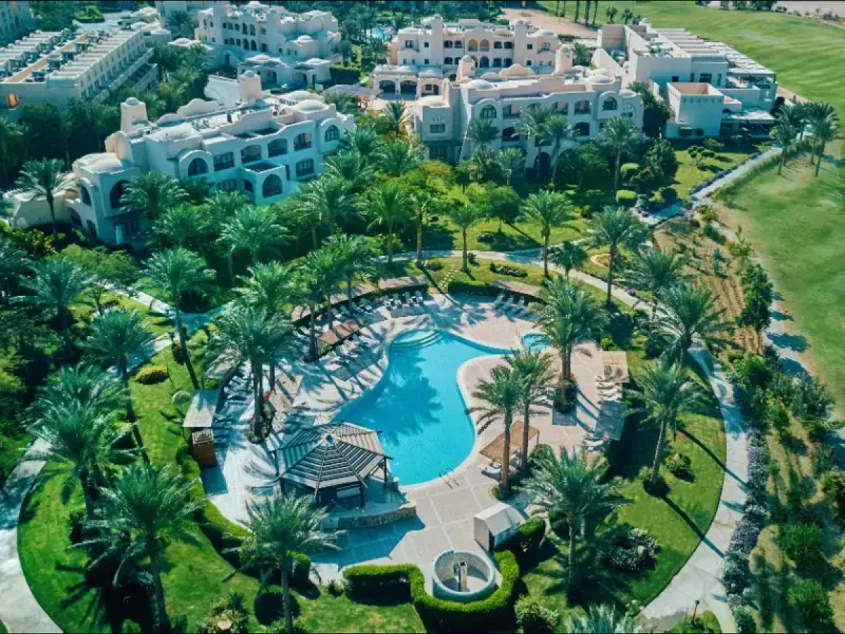 Отель JAZ Neo Saraya Palms