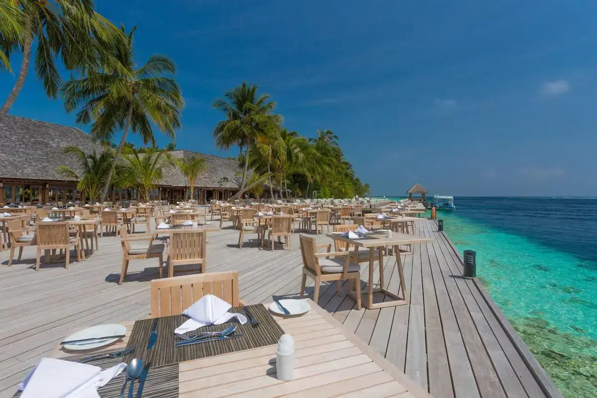 Курортный спа-отель Vilamendhoo Island