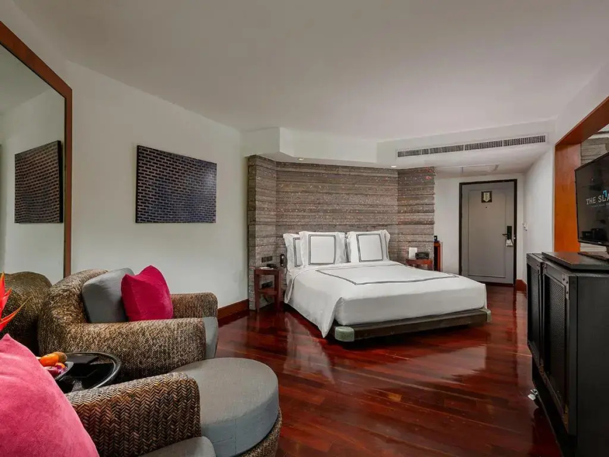 The Slate Hotel