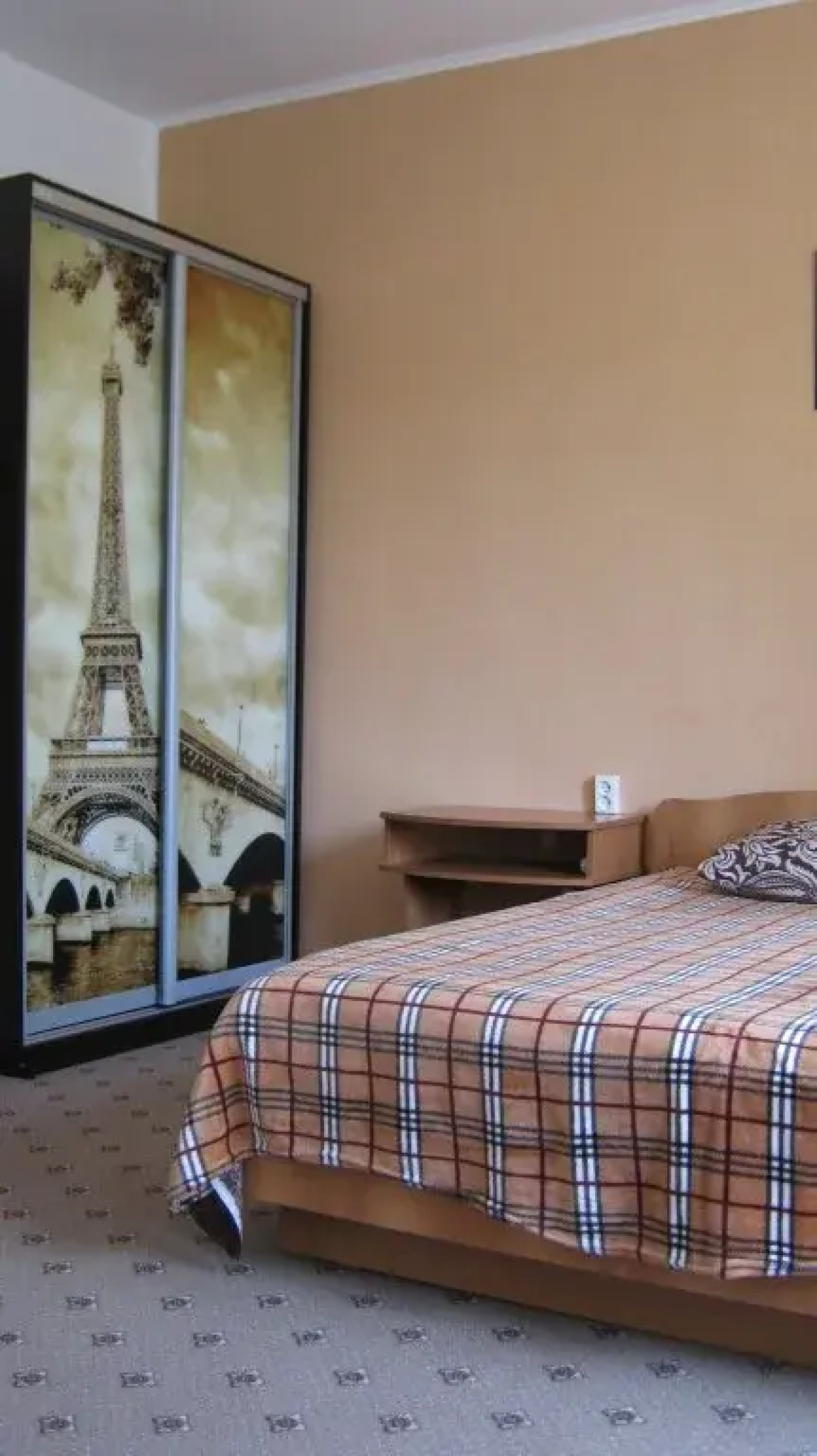 Chernoe More Guest House