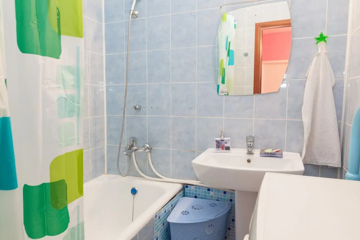 Crystal Hostel
