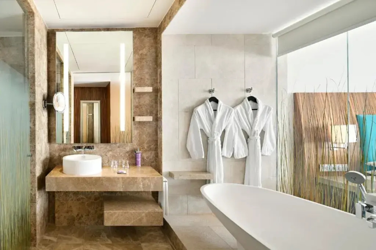 Andaz Capital Gate Abu Dhabi, By Hyatt