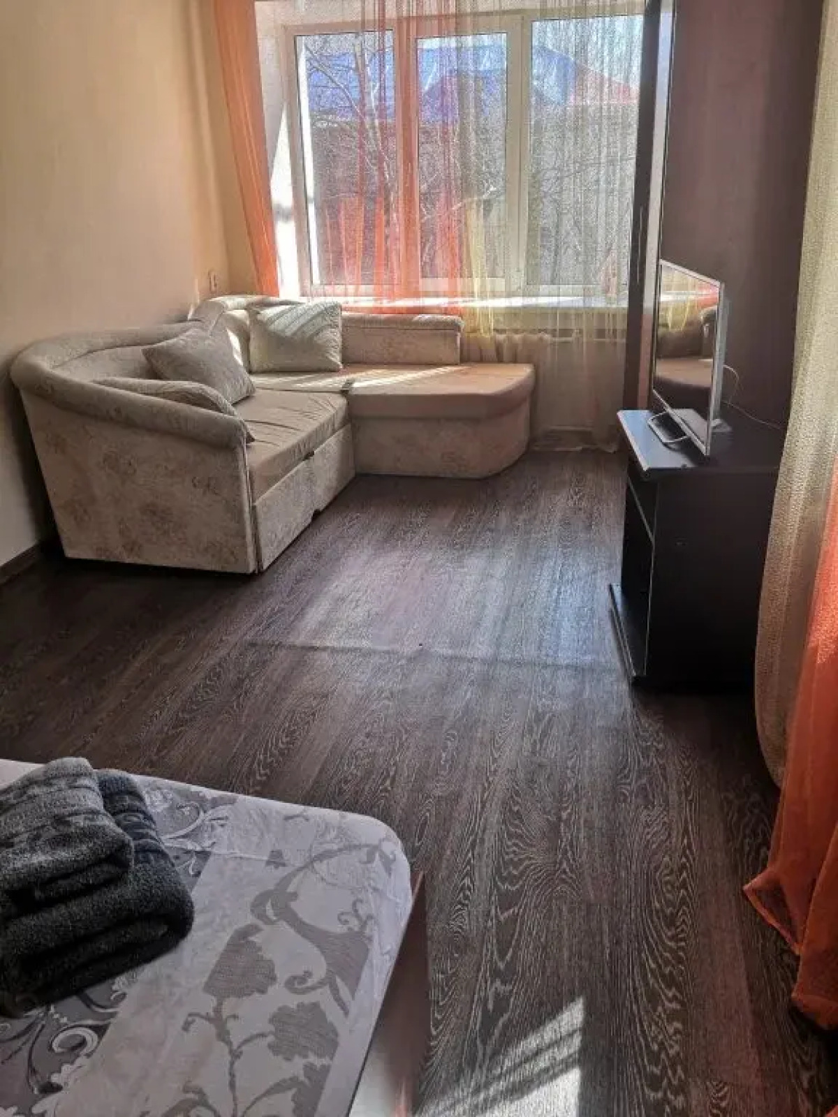 U Kliniki Meshalkina Apartments