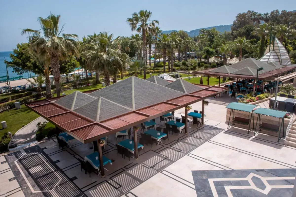 Отель L'ancora Beach
