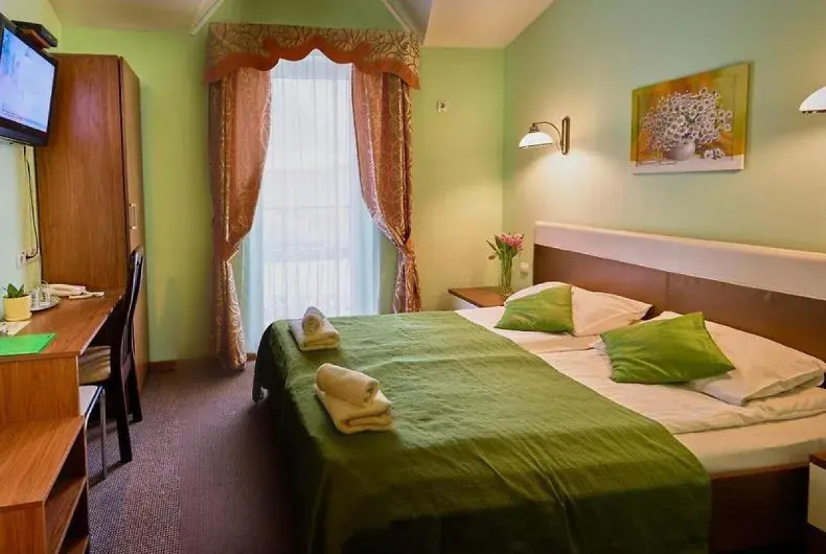 Leohostel