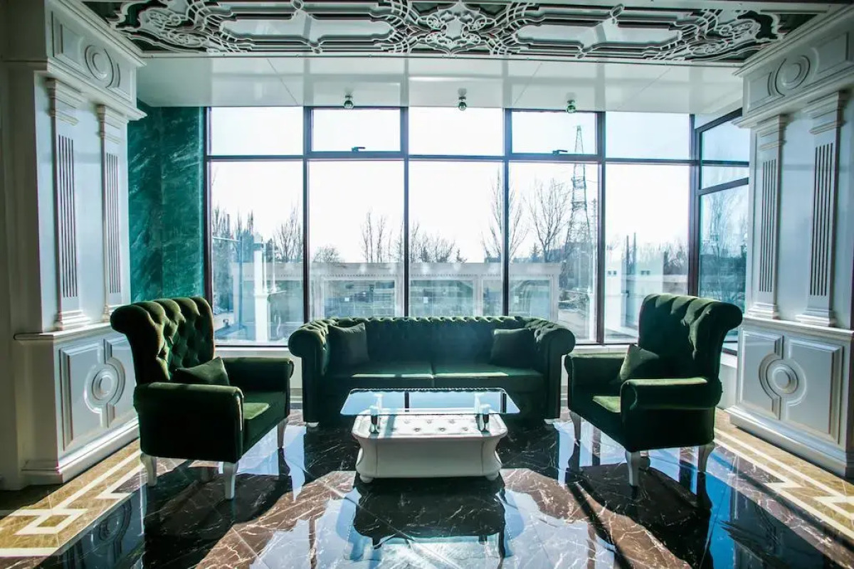 Отель Emerald Baku